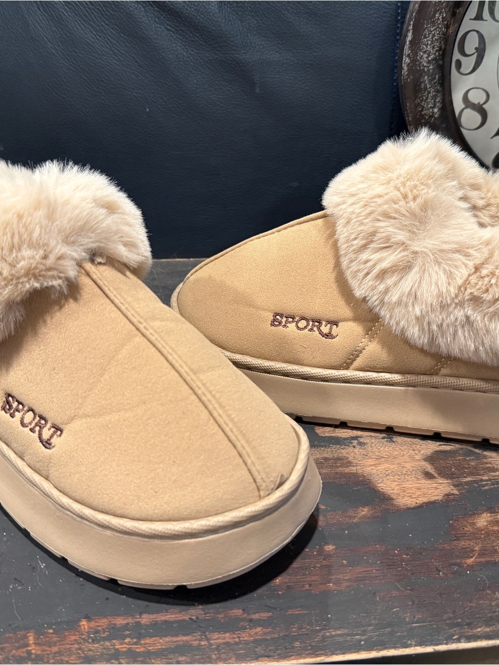 Cozy Faux-Fur Lined Women’s Slip-On Slippers - Tan - Picture 3 of 4